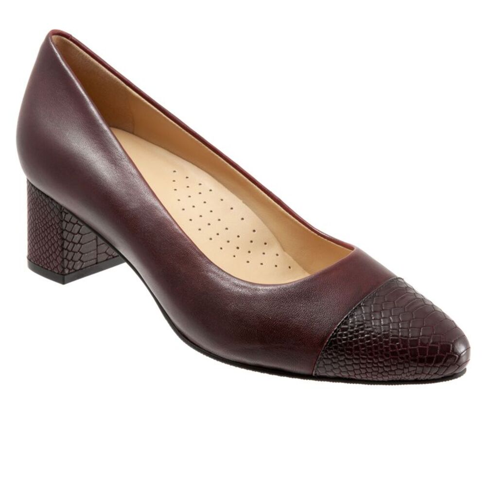 Trotters Womens Kiki Burgundy Shoes (NWT) - Picture 2 of 7
